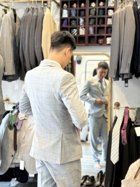 Vest Nam Xám Caro Nhạt