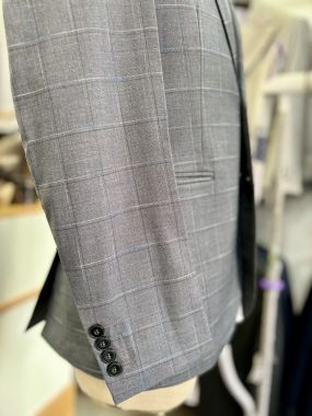 Vest Nam Xám Caro Đậm