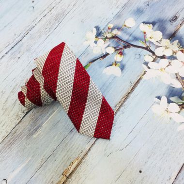 CÀ VẠT ĐỎ SỌC CRV21